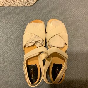 Swedish Hasbeens cross tracta white size 40